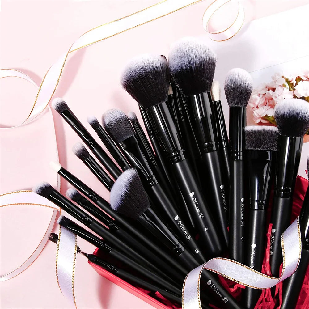 FlawlessTouch Full Professional Makeup Brush Collection