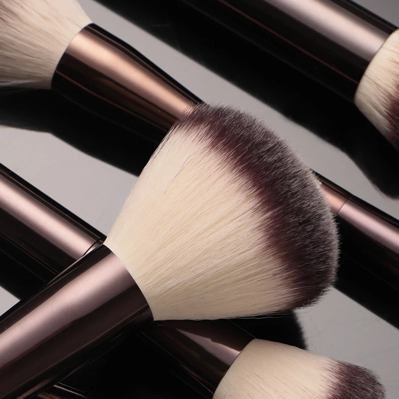 Hourglass 23-Piece Professional Makeup Brush Set