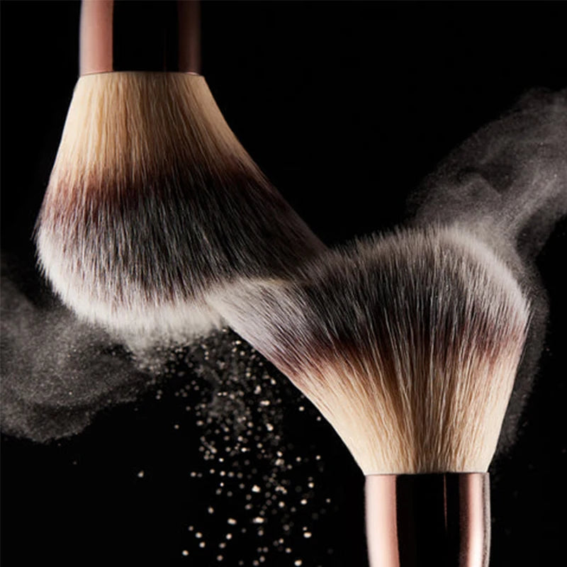 Hourglass Glow Set™ – 7-Piece Pro Brush Collection
