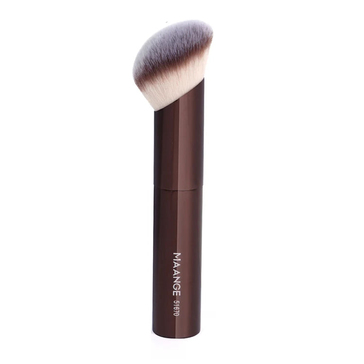 MAANGE FlawlessTouch Dual-Head Foundation & Blush Brush