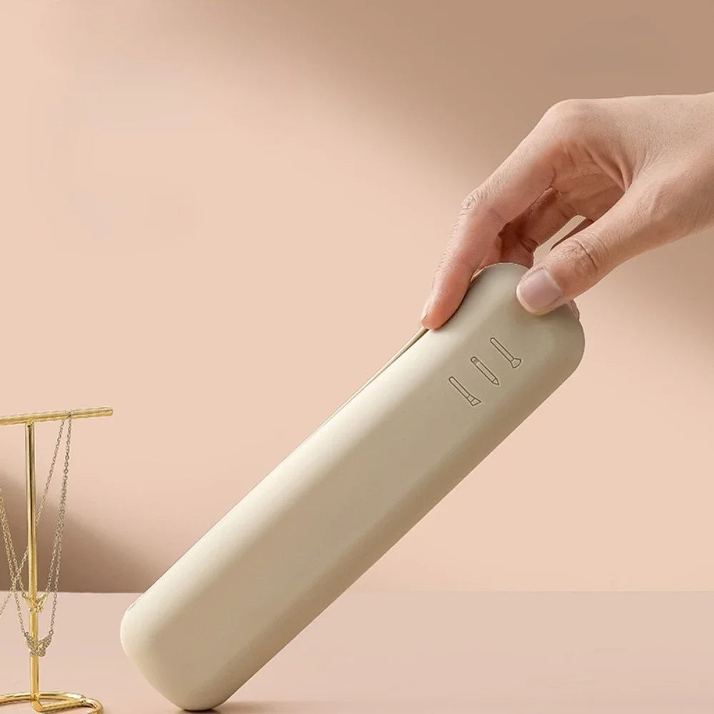 SiliconeGlow Travel Brush Case