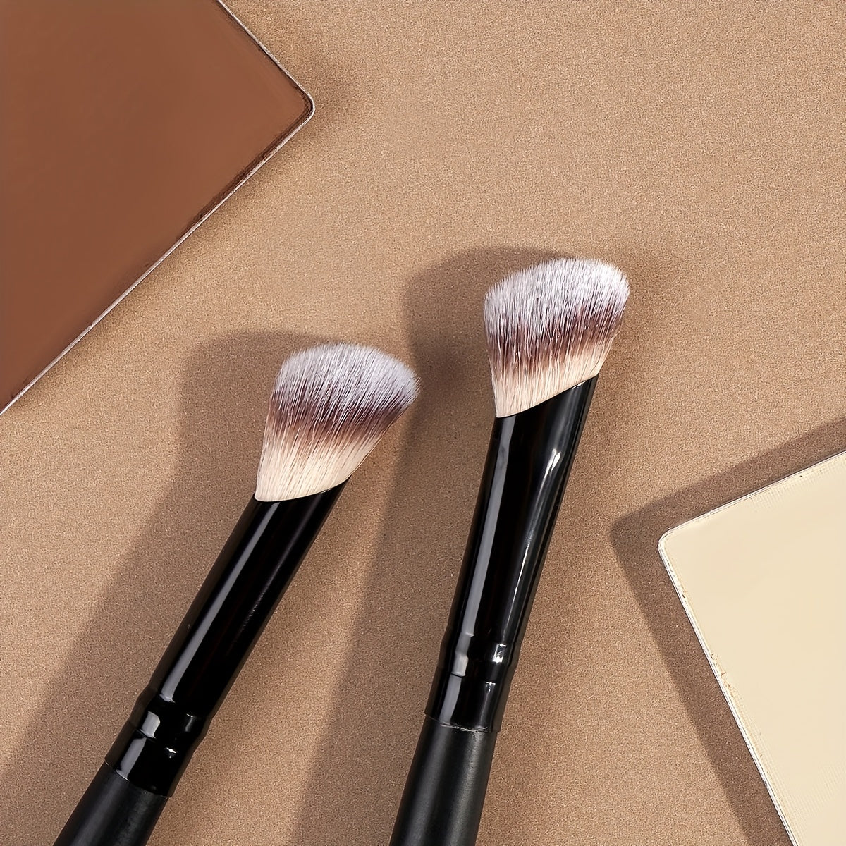 ProDuo 4 – MAANGE Double-Ended Face Brush Set