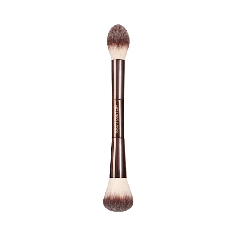 GlowPro – Lighting Edit Powder & Contour Brush