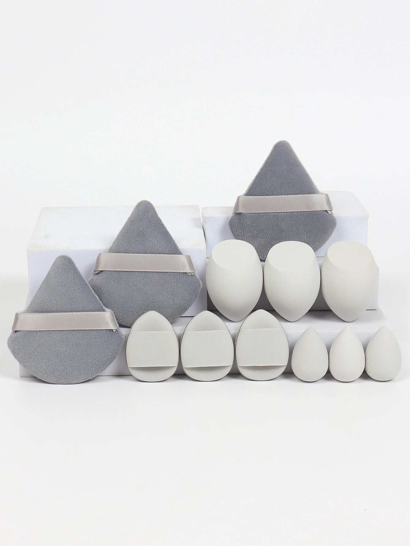 BlendMaster 12-in-1 Pro Sponge Set