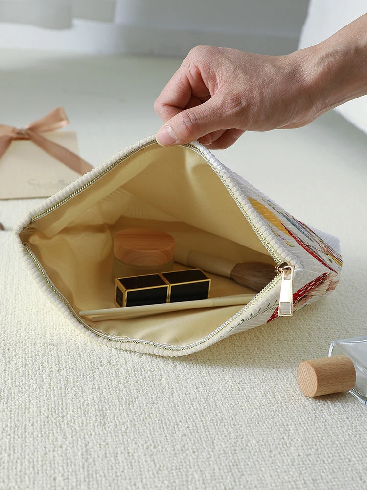 Mushroom Butterfly Print Makeup Bag – Multifunctional Travel Storage