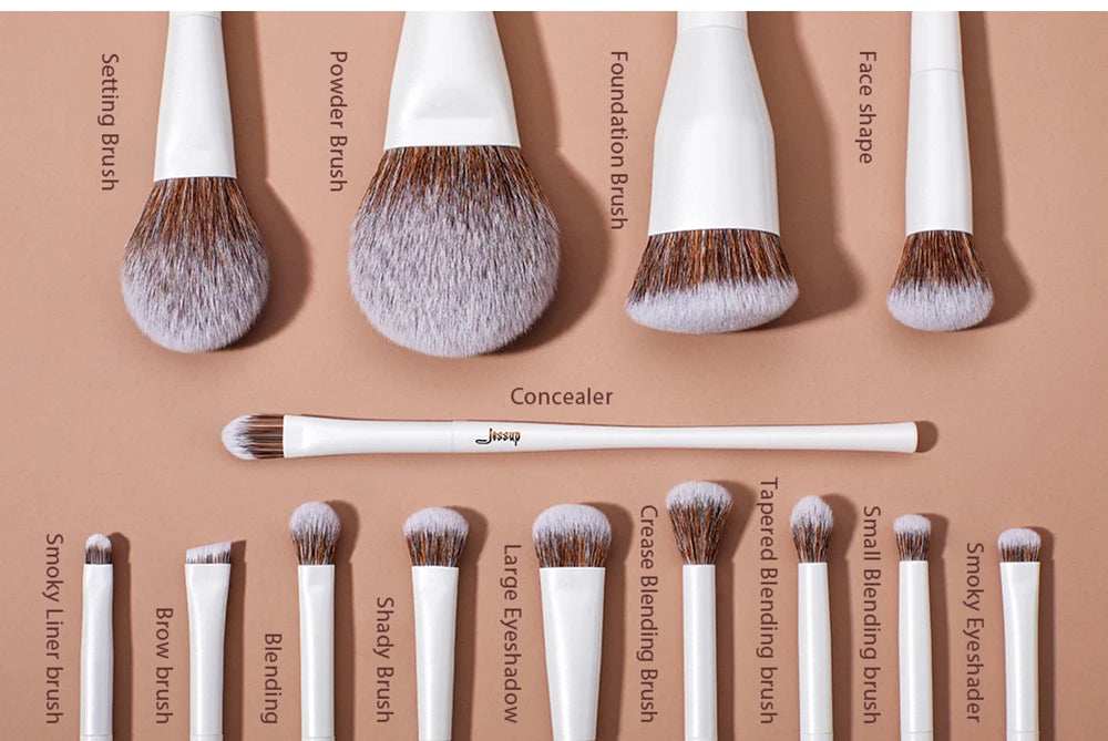 Jessup 14-Piece Premium Synthetic Makeup Brush Set with Gift Box