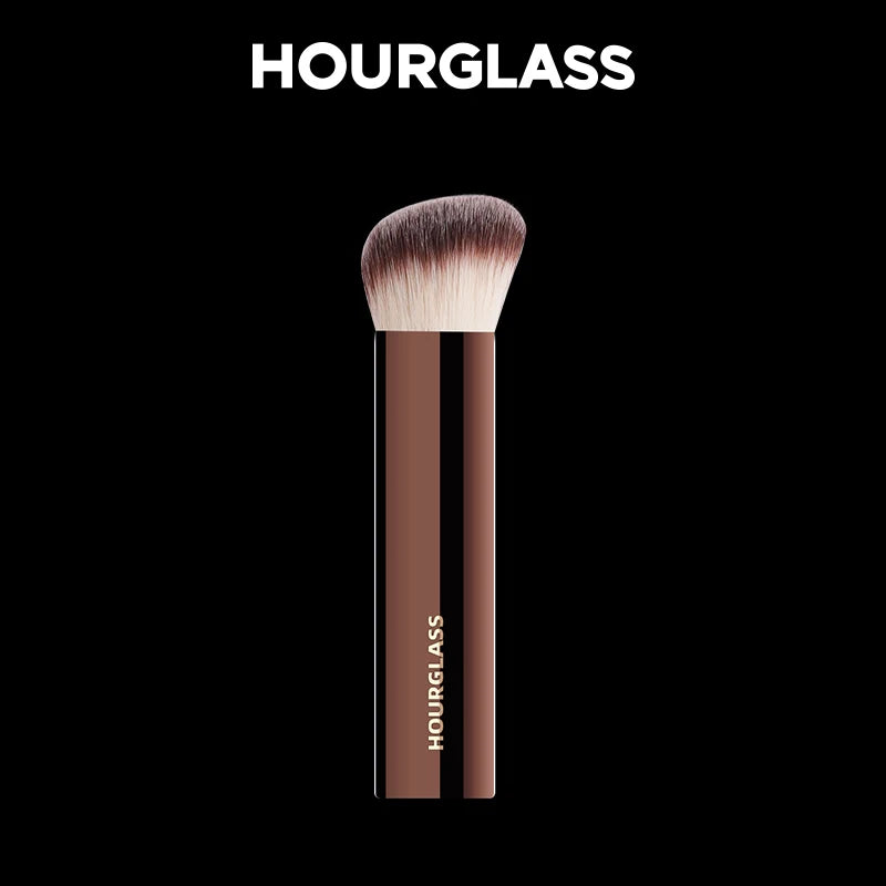 Vanish Pro – No.20 Seamless Foundation Brush